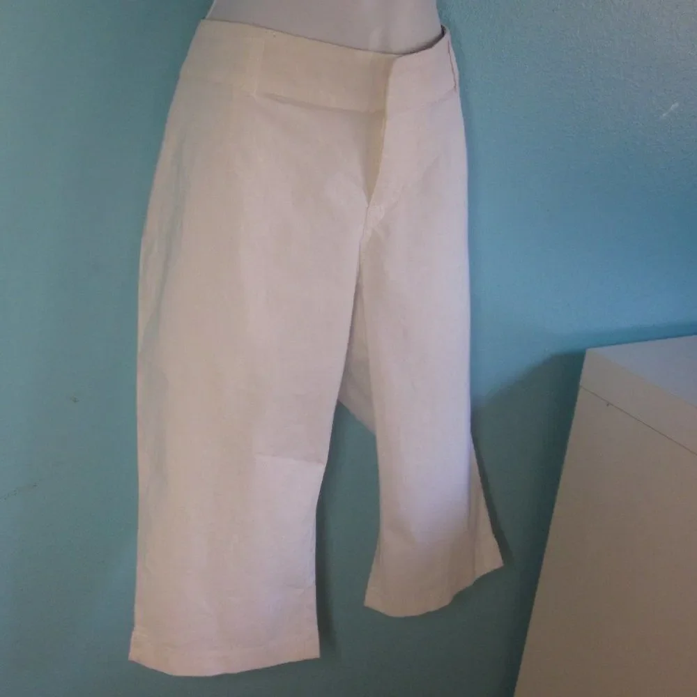 Body Glove White Cotton Shorts Juniors Size 11 NEW  36